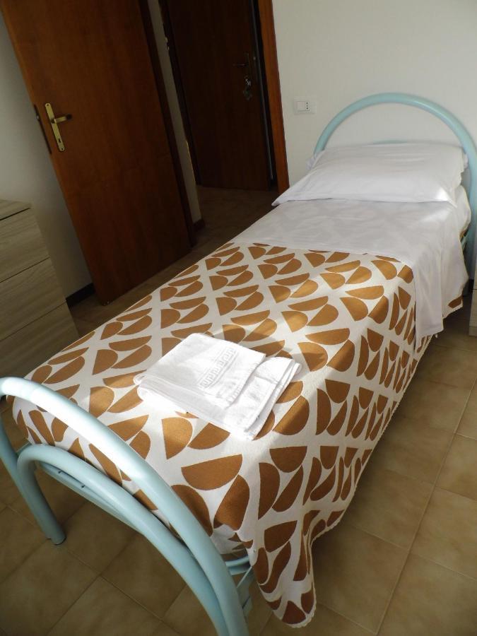 A Casa Di Nelly Bed & Breakfast Tortoreto Екстериор снимка