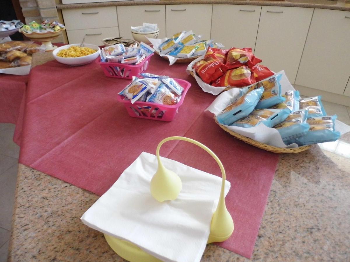 A Casa Di Nelly Bed & Breakfast Tortoreto Екстериор снимка