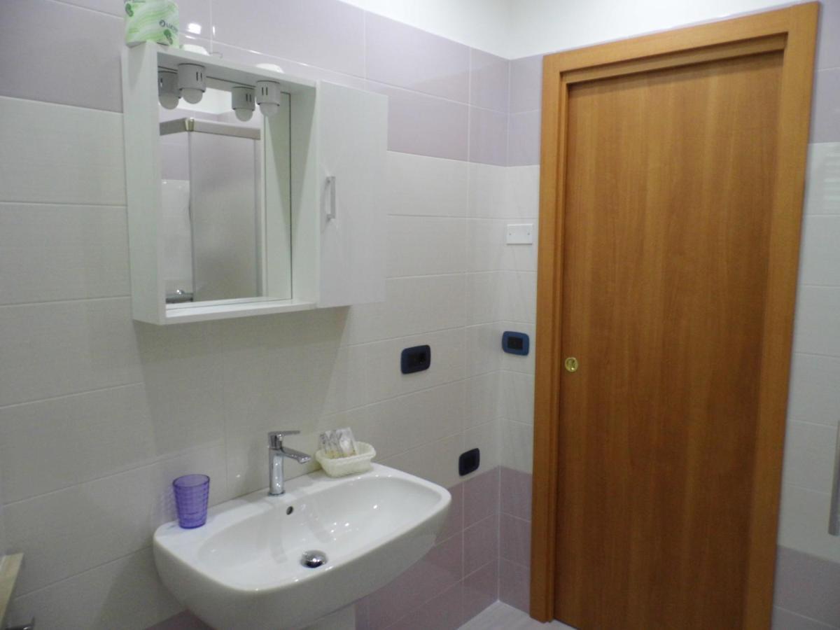 A Casa Di Nelly Bed & Breakfast Tortoreto Екстериор снимка