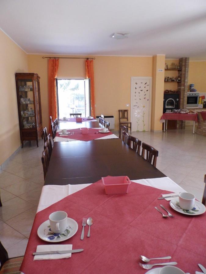 A Casa Di Nelly Bed & Breakfast Tortoreto Екстериор снимка