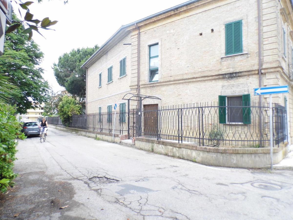A Casa Di Nelly Bed & Breakfast Tortoreto Екстериор снимка
