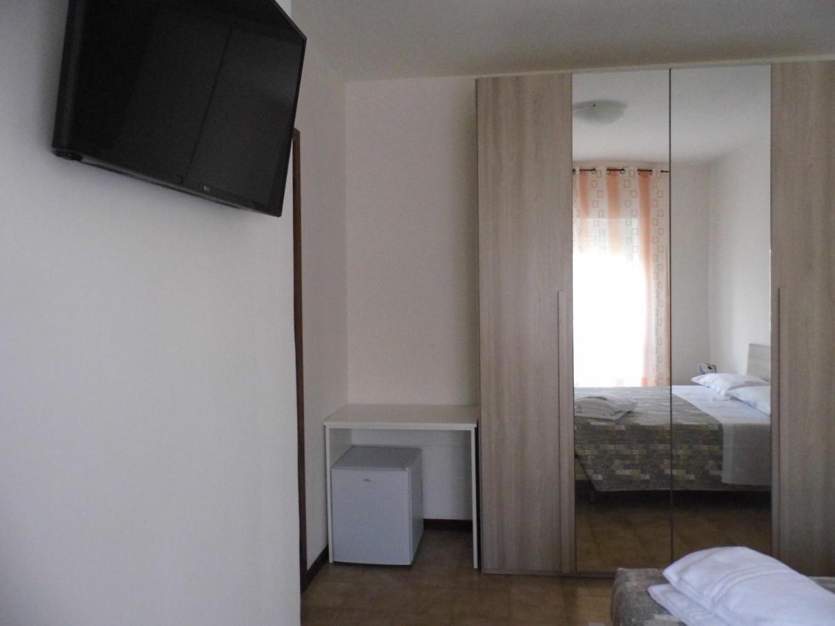 A Casa Di Nelly Bed & Breakfast Tortoreto Екстериор снимка